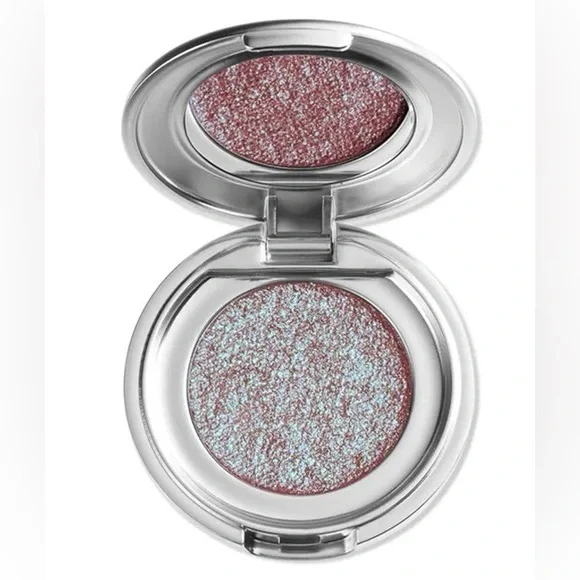 r.e.m. beauty Sweet Dreams Single Eyeshadow — Shade: Fembot (New in Box) - Picture 1 of 6